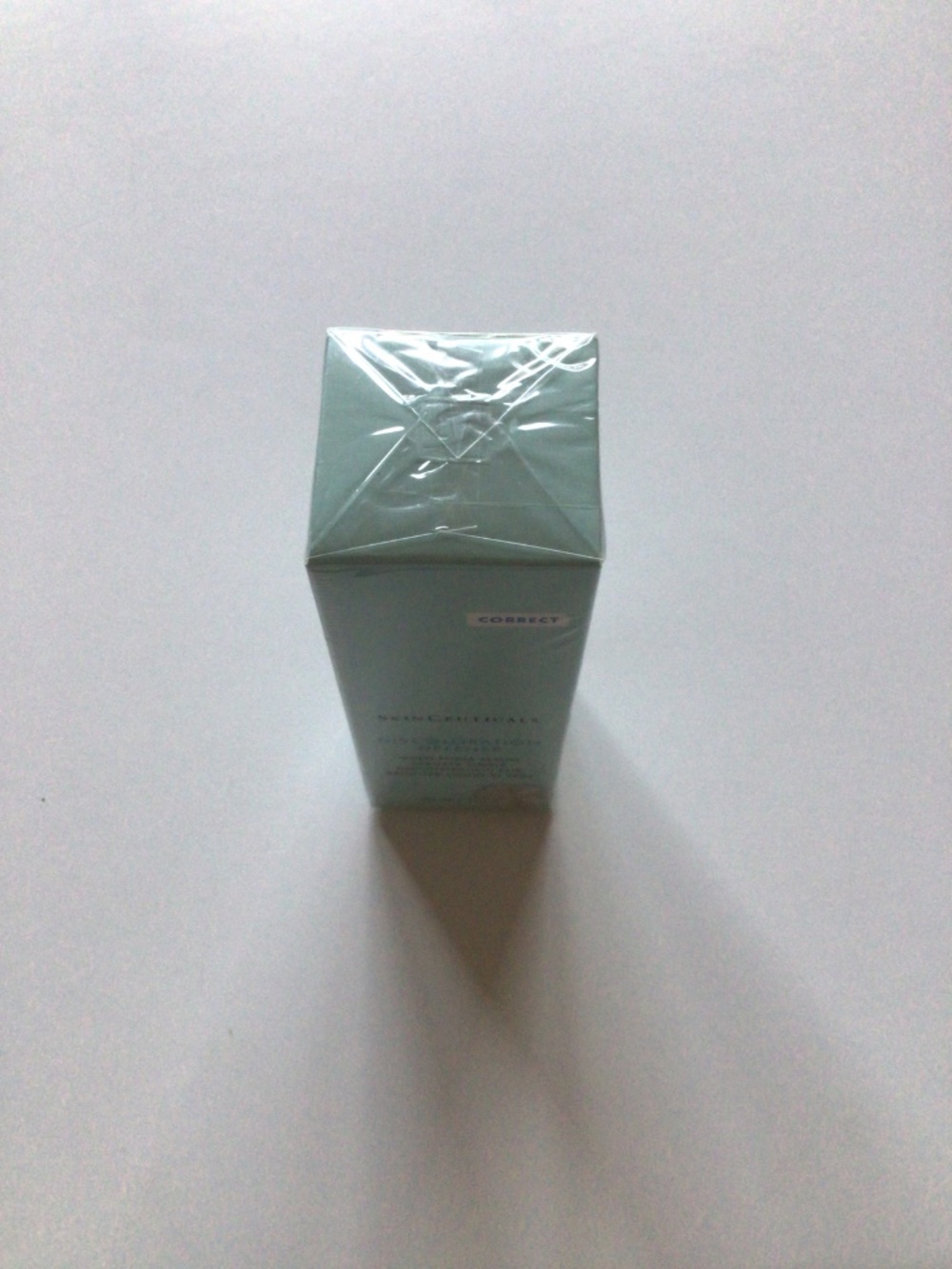 SkinCeutical Discoloration Defense Serum 30ml/1oz - Picture 4 of 4